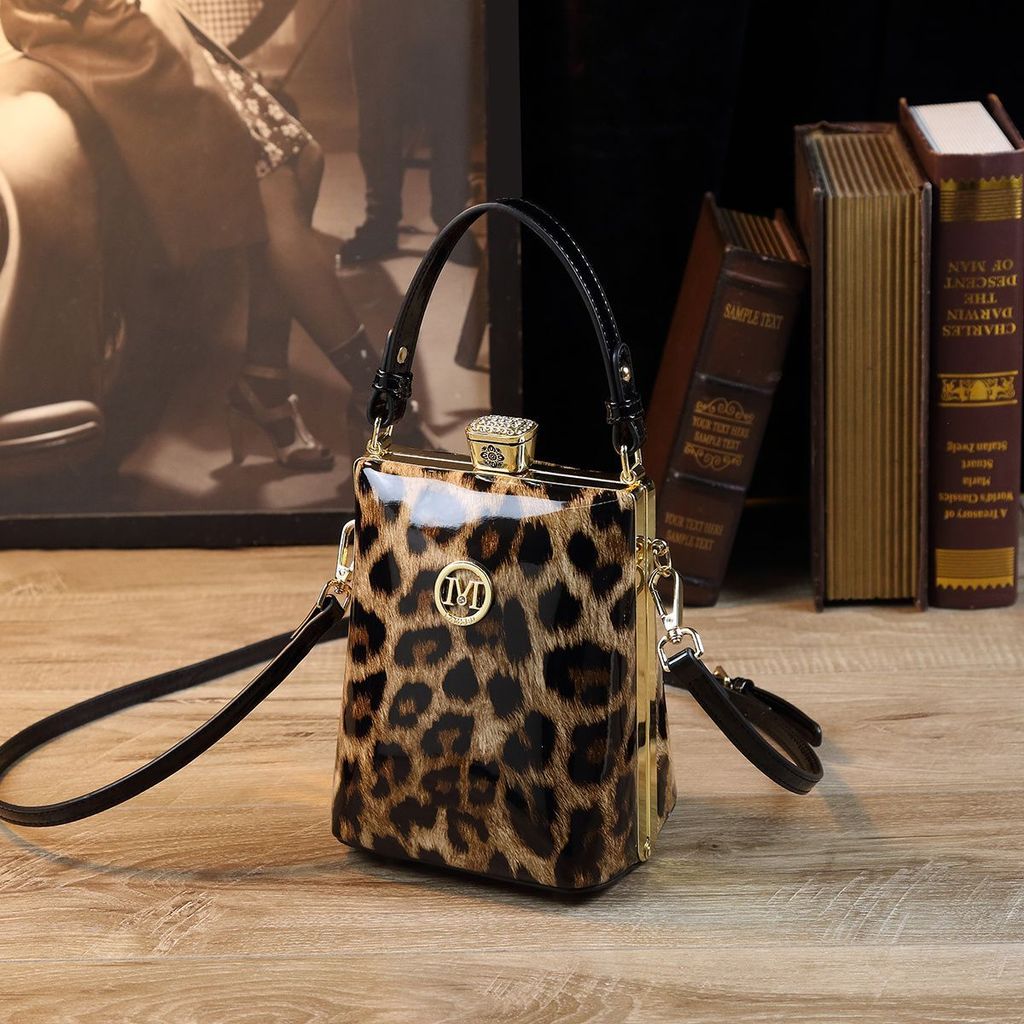 Tas tangan kecil, kulit asli yang cerah, tas ponsel ringan kelas atas, tas tas pantat print macan tu