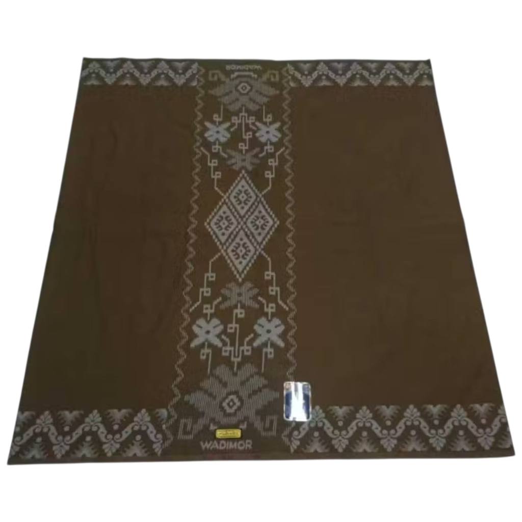 Wadimor Sarung Dewasa Coklat Muda Kembang Bali