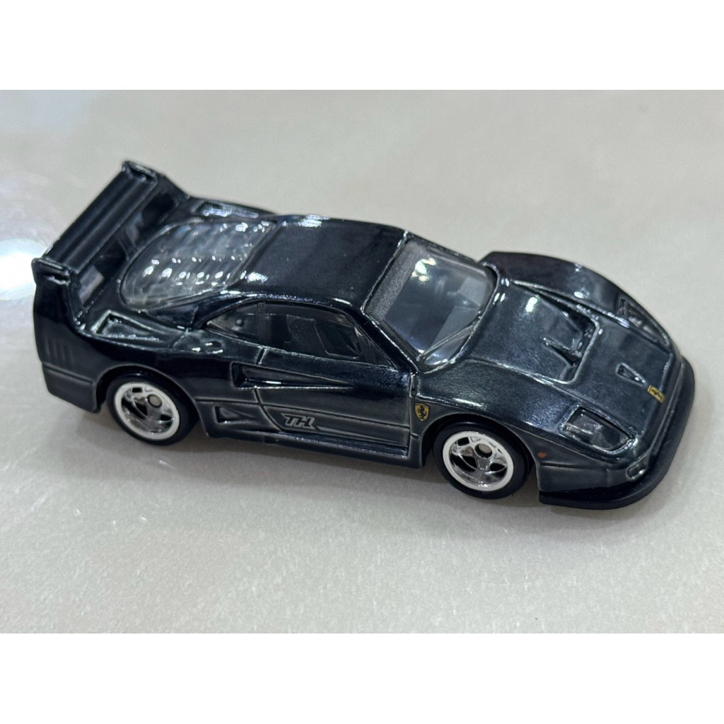 Big Sale Discount Up to 30% on Hotwheels Ferrari F40 Competizione STH, loose rivet.
