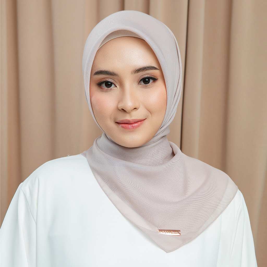 SHF - Paris Voal  (Hijab Segiempat Bahan Paris Voal)