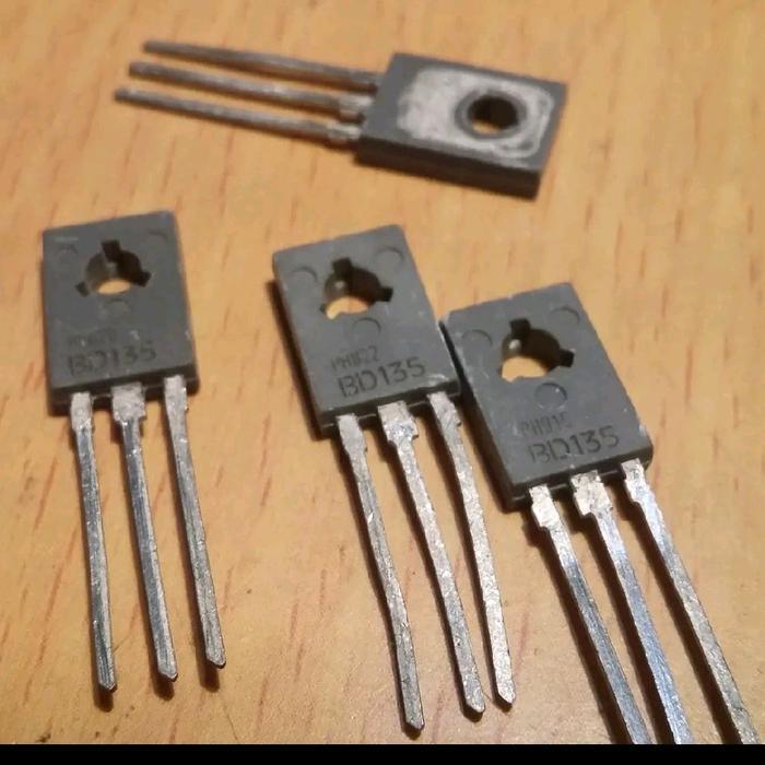 Transistor BD135 BD 135 Philips Abu-abu NOS (Bisa untuk power Symasym) BERKUWALITAS...