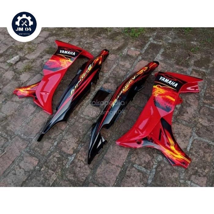 Cover body belakang kanan kiri+sayap luar dalam motor yamaha jupiter Z burhan 2008+striping warma me