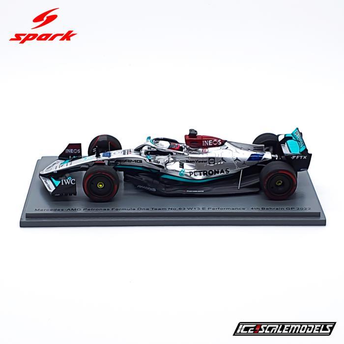 Diecast F1 Spark 1:43 Mercedes-AMG Petronas W13 2022 - George Russell RESTRO