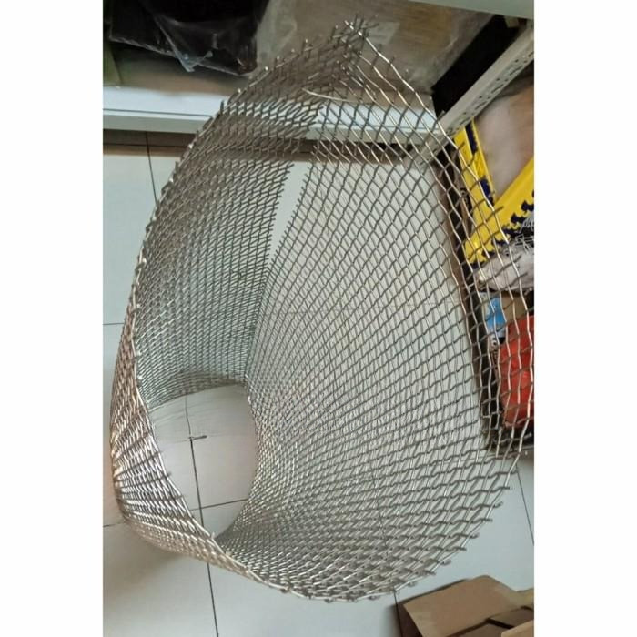 Kawat Stainless SS304 8mm x 1mm Anyam Cacing Wiremesh Meteran