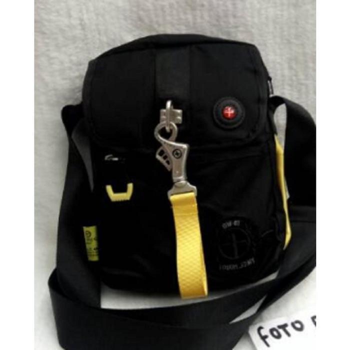 Tas Tough 6262 / Tas Selempang Tough / Sling bag Tough Army - Hitam