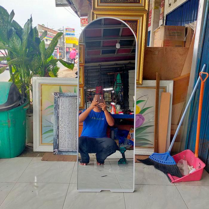 Cermin Oval Aesthetic Full Body