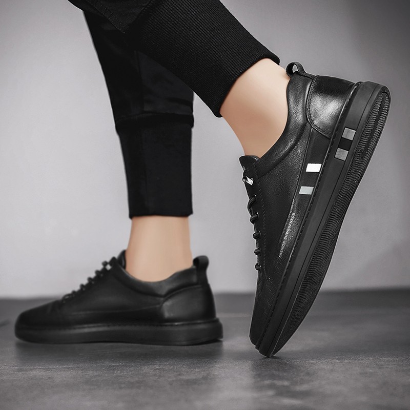 Sepatu kets putih pria keren sepatu pria sepatu kets bernapas mode dewasa