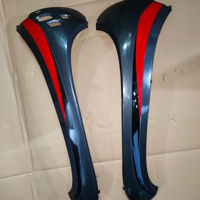 Cover depan sayap scoopy esp 2022 scopy sporty K2F - Hitam, kiri