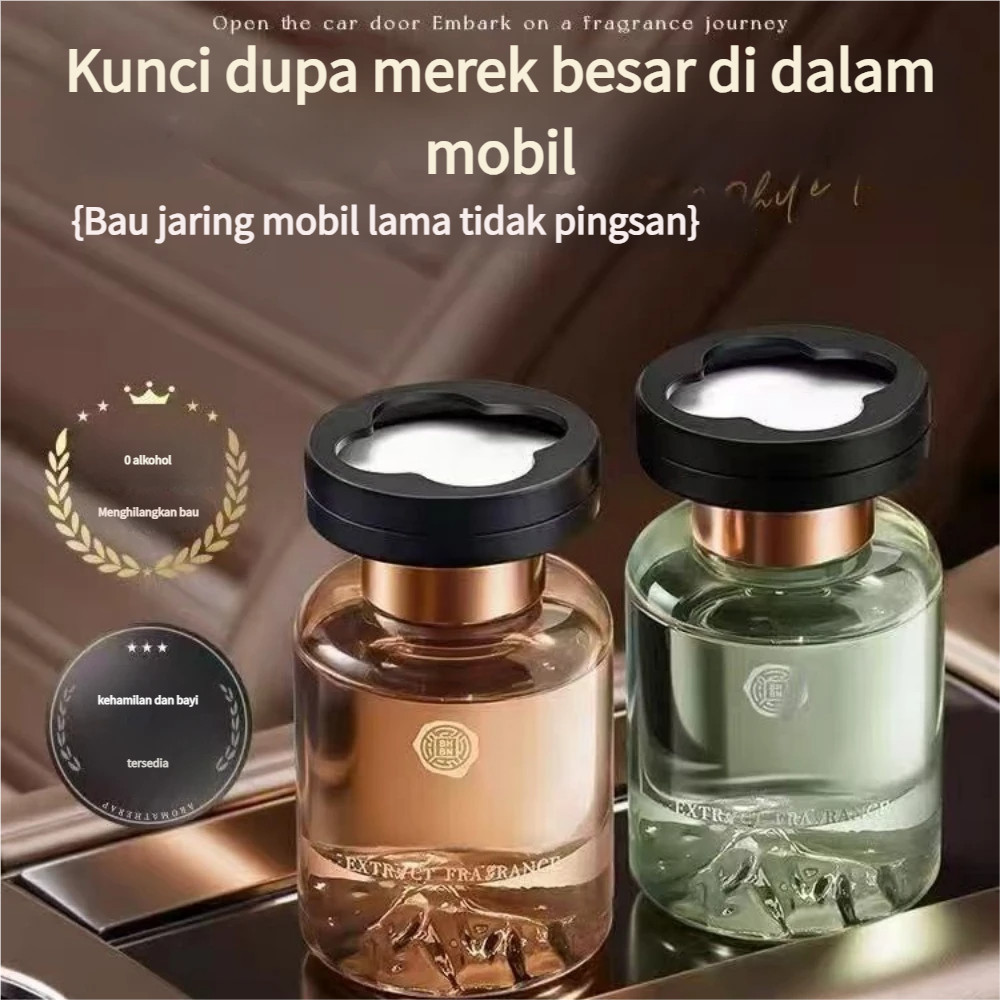Pengharum ruangan mobil menghilangkan bau dan meninggalkan wangi yang tahan lama.