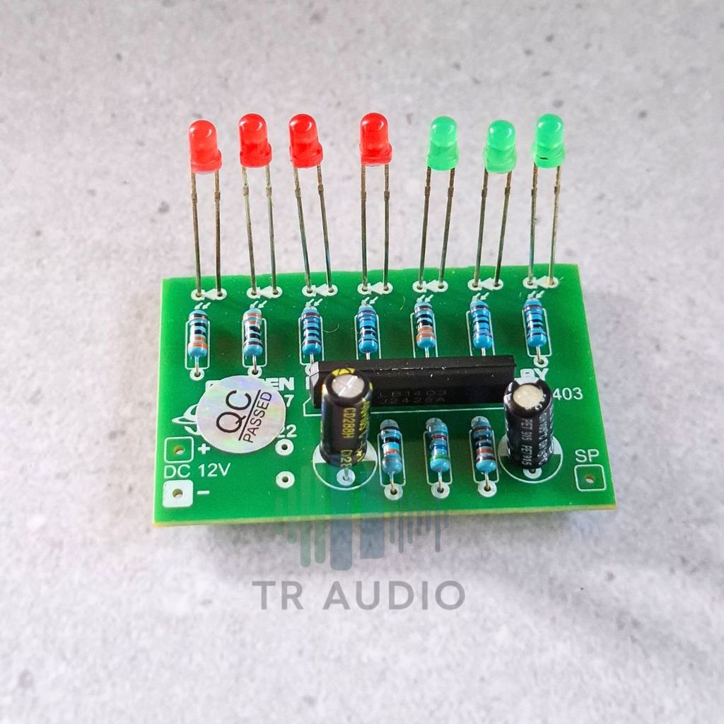 Kit LED VU Meter 7 LED 12V DC Indikator Output Audio Power Ampli
