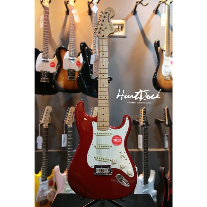 Squier Standard Stratocaster Candy Apple Red