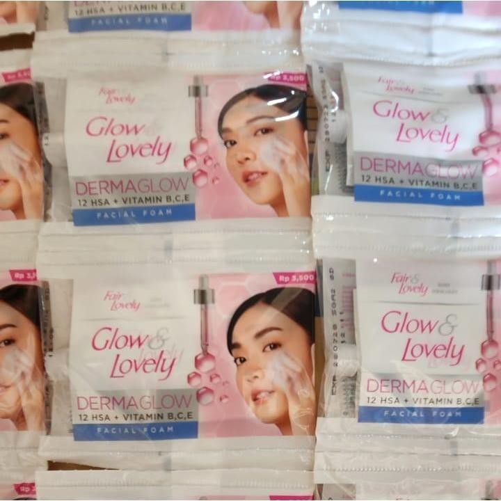 TOP SALE - Paket 12 Sachet Fair & Lovely FACIAL FOAM 8 gr - Sabun Wajah Multivitamin Vita Glow //MG0