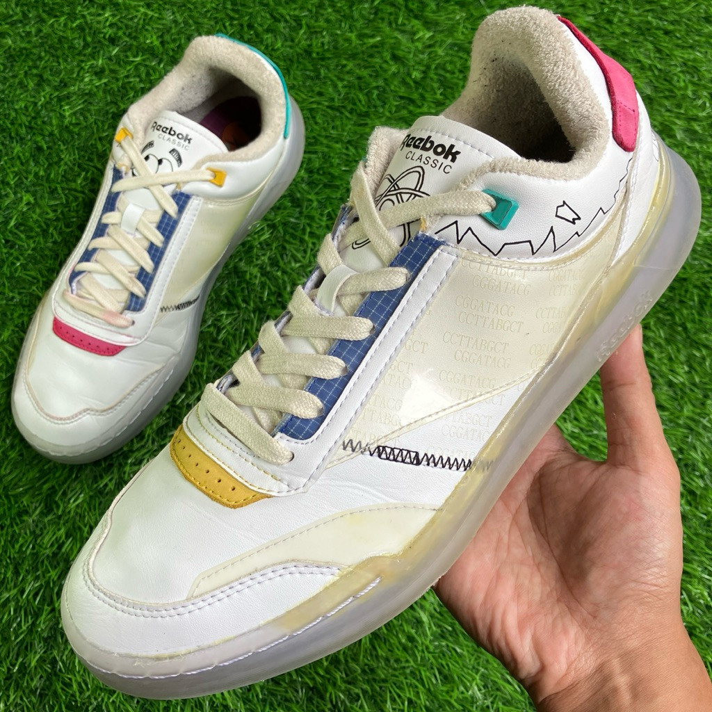 Reebok Jurassic Park x Classic size 44 sneakers shoes