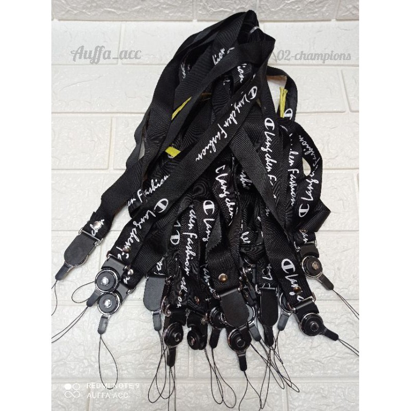 KALUNG HP / GANTUNGAN HP KARAKTER