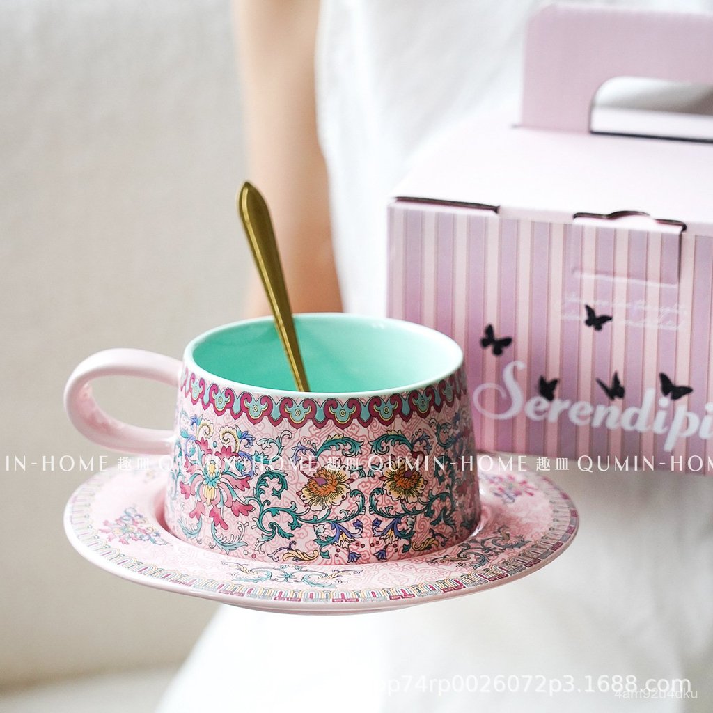 Vintage Coffee Cup and Saucer Set High-Value Ceramic Cup for Women Afternoon Tea Cup Latte Cup Exqui