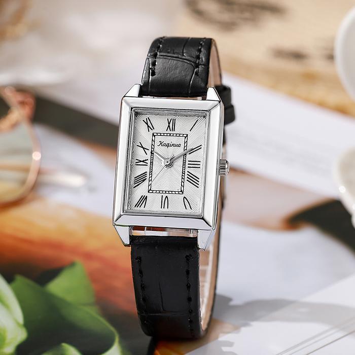 Barbee New Kaqinua Jam Tangan Wanita Korea Jam Tangan Kulit Analog - Hitam Putih