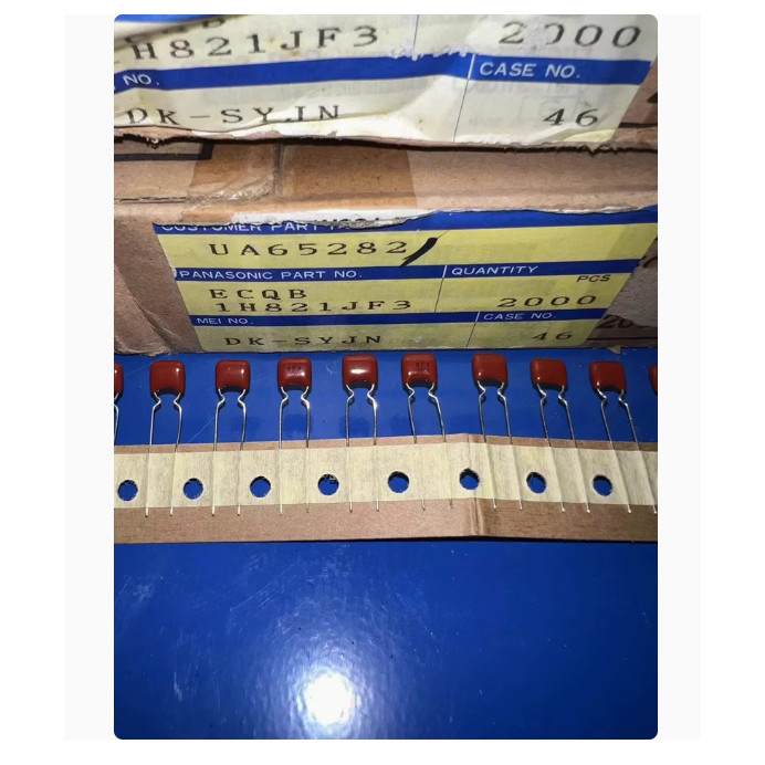 NEW 20PCS/CBB capacitor ECQB1H821JF3 50V820PF 821