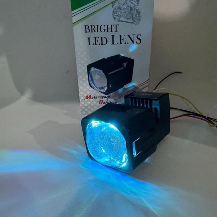 PROJIE PROJECTOR SQUARE MODEL MATRIX X1 BILED 1.5 INCH PLUS DEVIL EYES 30W DC 8-80V PUTIH KUNING Mot