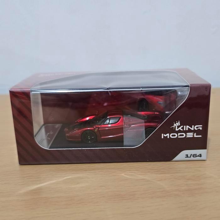 King Model Enzo Ferrari 0204 Ver KM00205 Red Diecast Koleksi Mobil Mainan Mini Scale 1/64 LR27