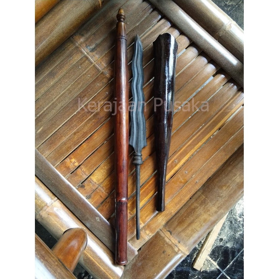 tumbak megantara pamor keleng bahan besi baja mahar  KJ34546 KK2