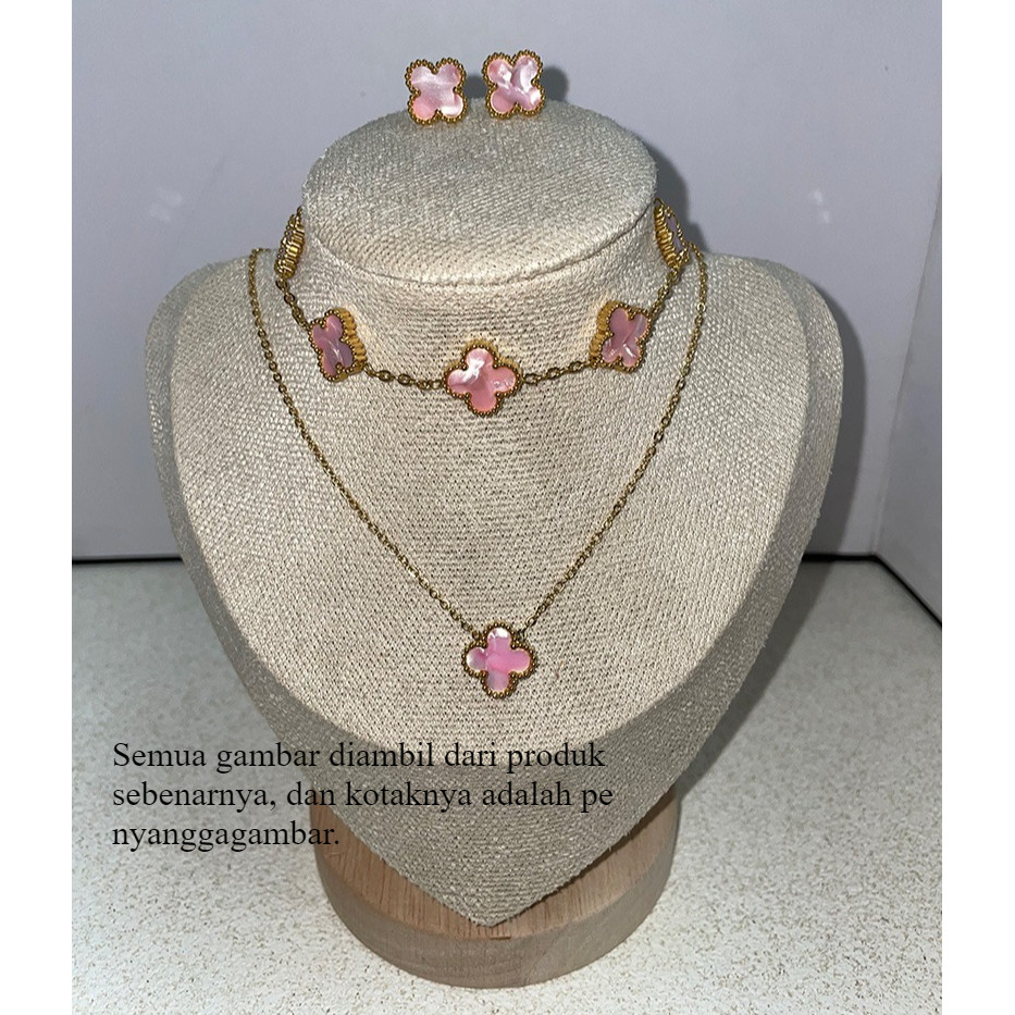 13mm Set tiga potong perhiasan wanita semanggi empat daun titanium vintage (anting-anting + kalung +