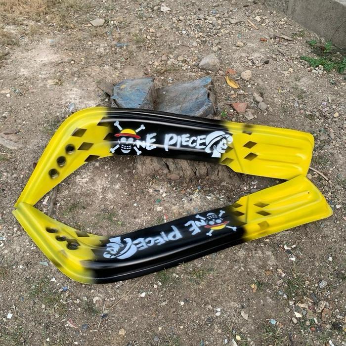 PROMO  Talang air gambar one piece bahan fiber untuk segala jenis truk - Kuning, Canter