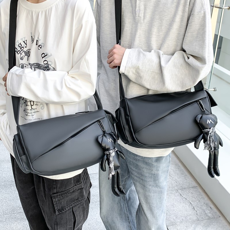 Tas Selempang Pria Kapasitas Besar Tas Bahu Santai