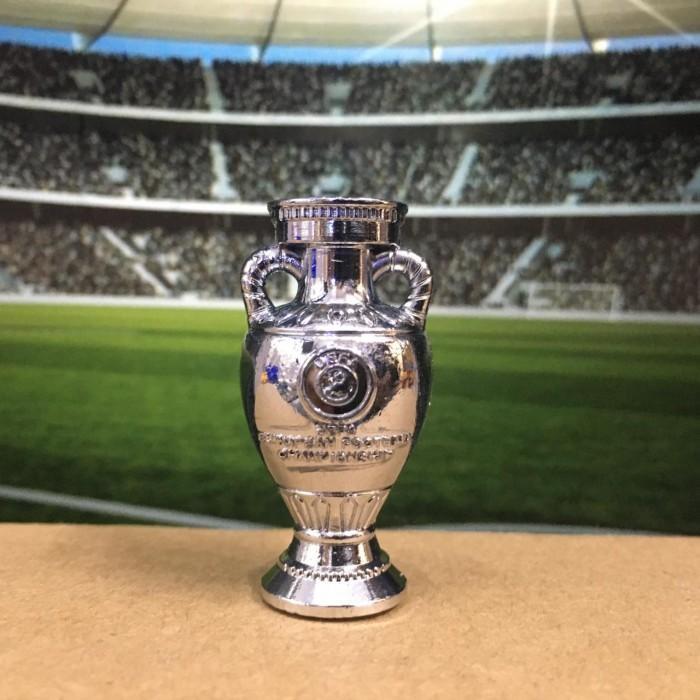 Figure Miniatur Piala Trofi Liga Inggris-Liga Champions-Piala Dunia - EURO