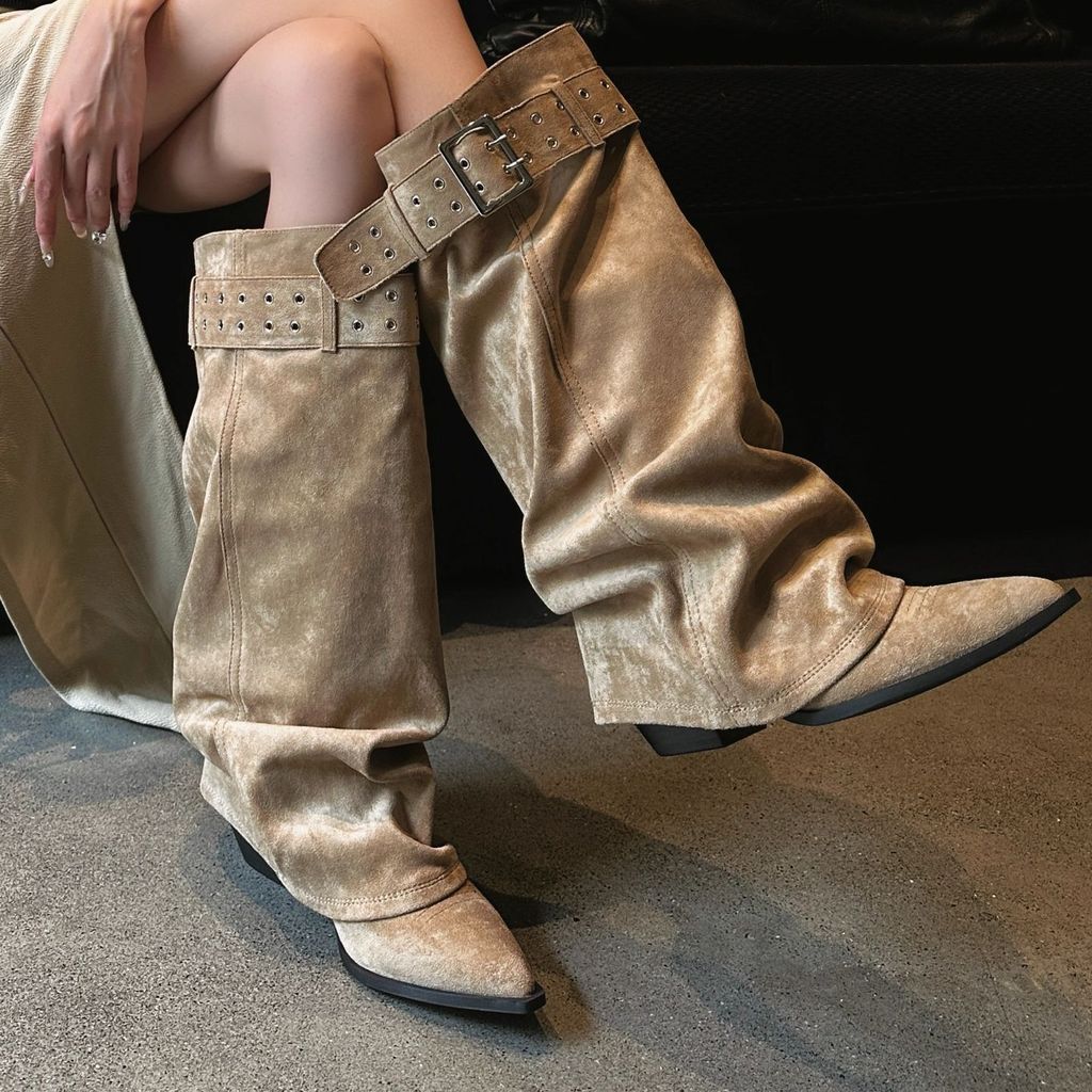 Sepatu Bot Panjang Hitam Gaya Amerika dengan Ujung Runcing untuk Wanita dengan Hak Tinggi