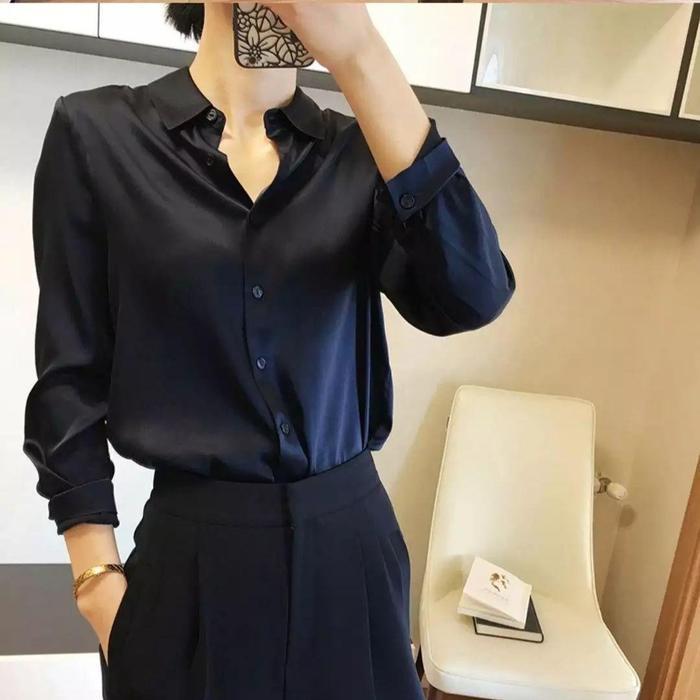 SALE - Kemeja nita Polos Satin 2520 Super Lembut Lengan Panjang - Bahan Silk Satin - Atasan - hitam,