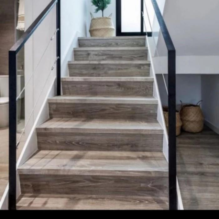 dinding/lantai granit tangga motif kayu 30x90 30x100 custom ukuran