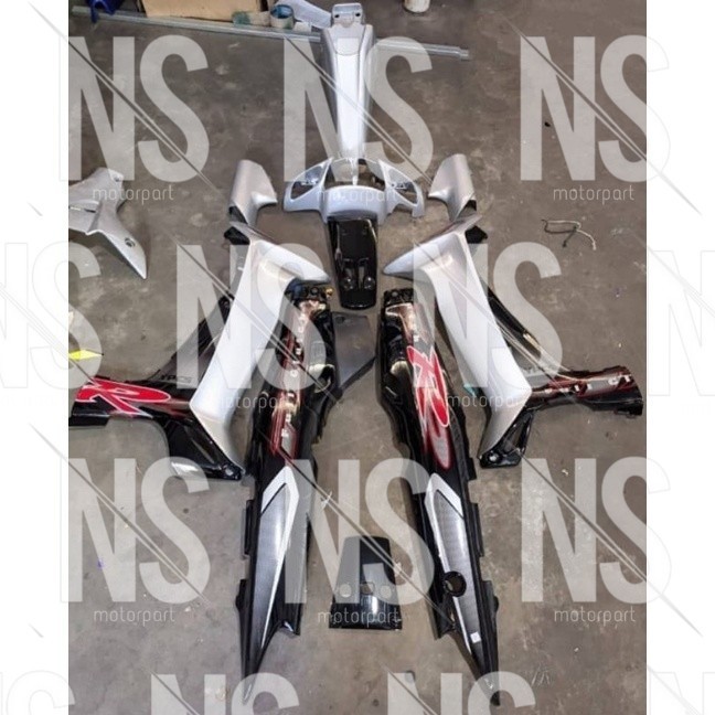 COVER BODY FULL SET YAMAHA FIZR FIZ R F1Z R F1ZR FULLCLUTH PERAK SILVER HITAM 2002