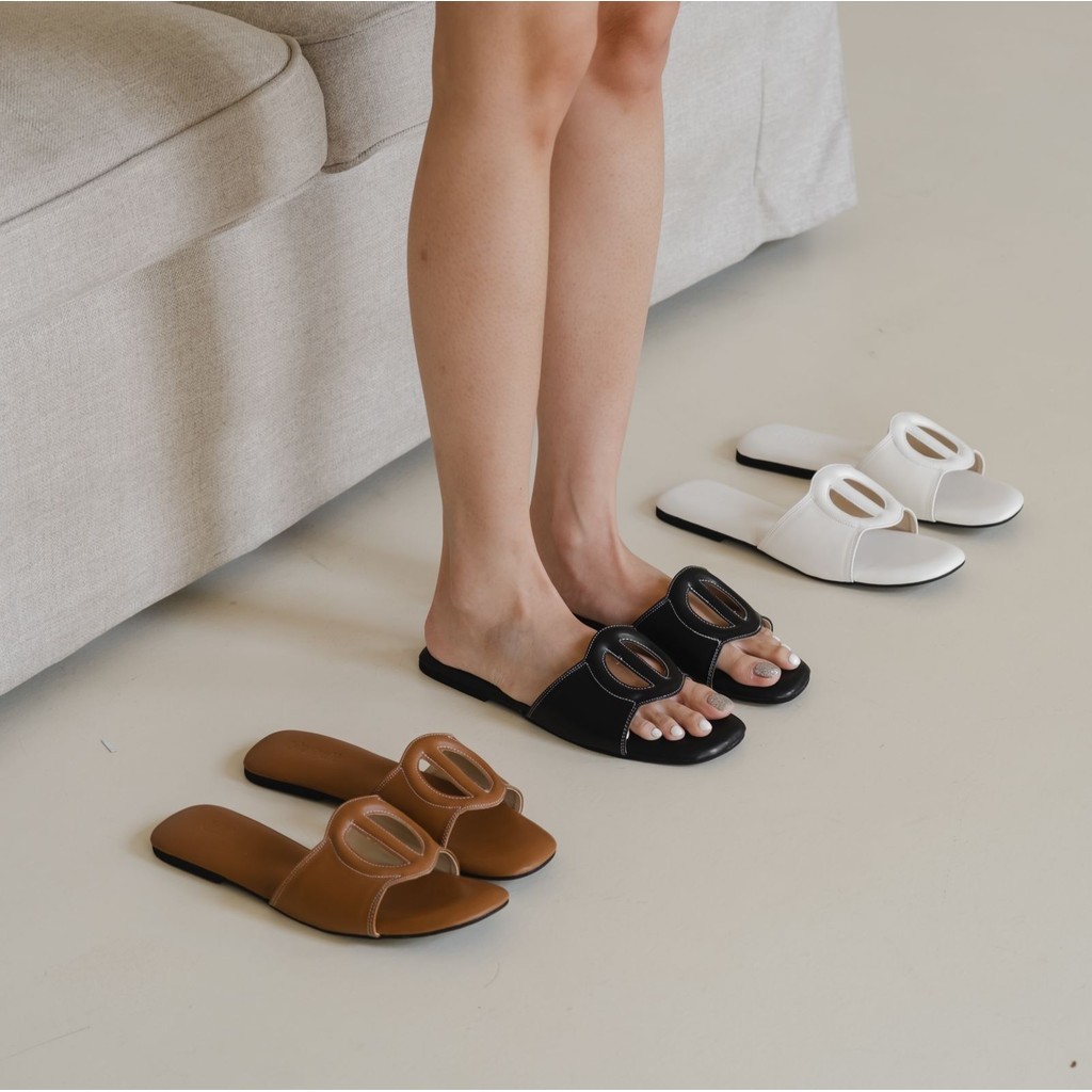CLERANCE Diore Sandals (1cm) — Bien Bali | Bien the Label | Sandal Flat Casual | Sepatu Selop Wanita
