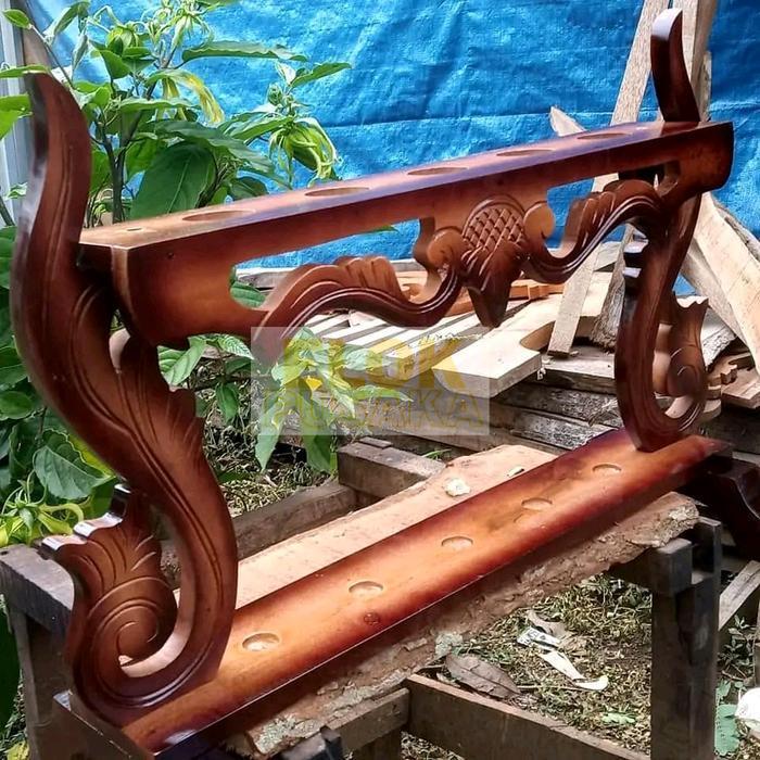 jagrak pusaka & tombak isi 5 lubang