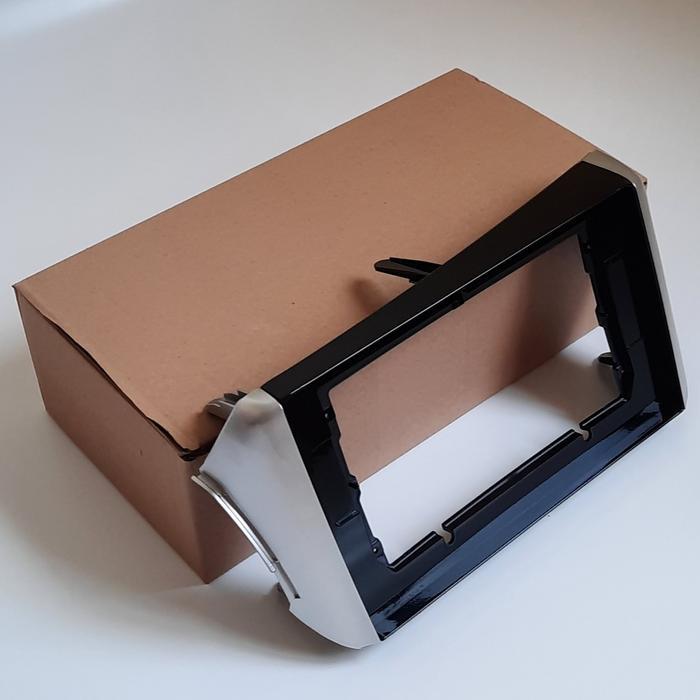 Frame Headunit 9 dan 10 Inch Innova Reborn - 9 inch