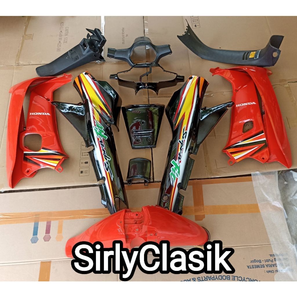 Cover Body Fullset Halus Kasar Supra Fit Lama Warna Hitam Merah Berkualitas