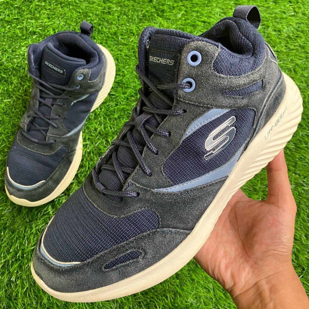 Skechers Bounder Lite Weight size 42 sneakers preloved