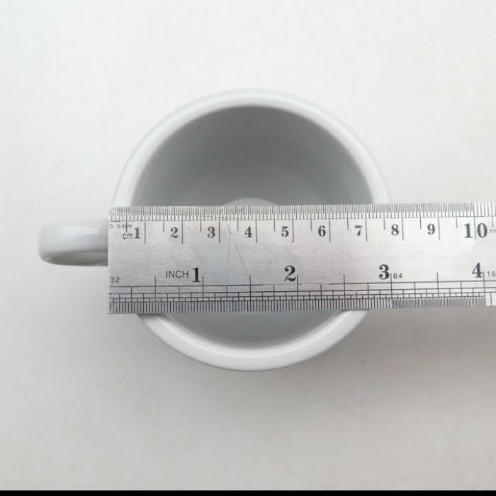 Cangkir keramik putih polos