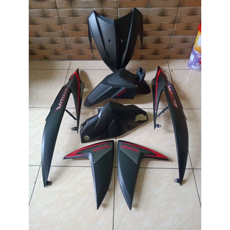 BODY HALUS VARIO 110 FI LED HITAM DOFF