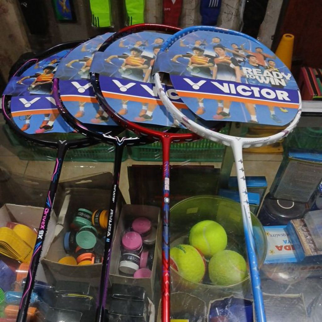 Raket Badminton Victor Thruster F 30lbs