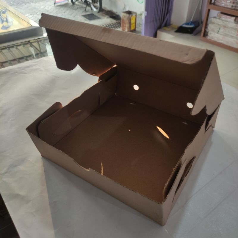 (PER PCS) Dos Kraft Coklat E Flute 22 cm x 22 cm x 7 cm Tempat Makan Kue Kualitas Bagus