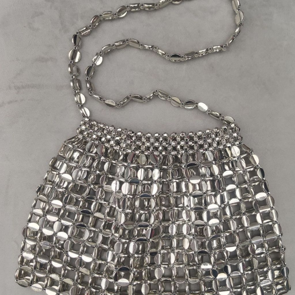 Tas perak, awan, tas kristal, tas manik-manik Eropa dan Amerika.