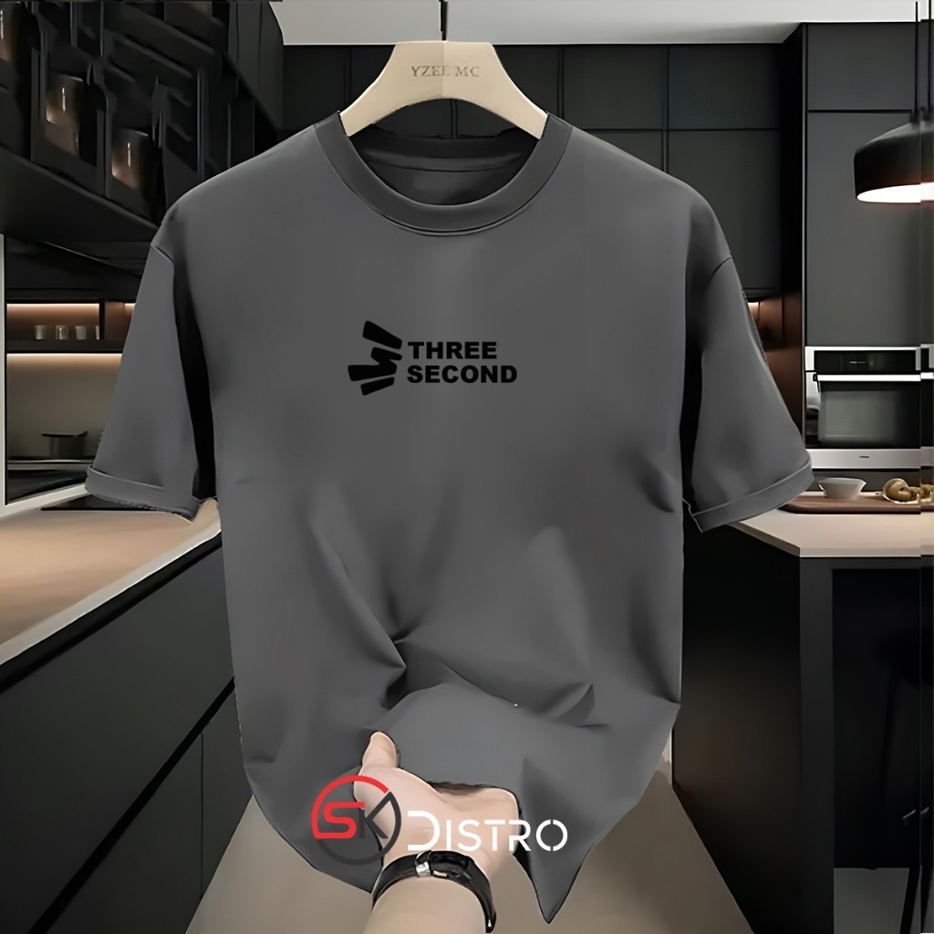 Katun combed tebal T-Shrit  Kaos Distro Motif Three Second Text Hitam Quality Baju Kaos Pria/Wanita 