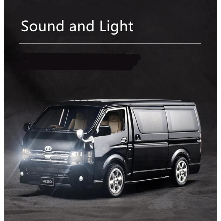 Diecast 1:32 Mobil Toyota Hiace Koleksi Miniatur Pajangan Hadiah Mainan Mobil Klasik MPV Van Minivan