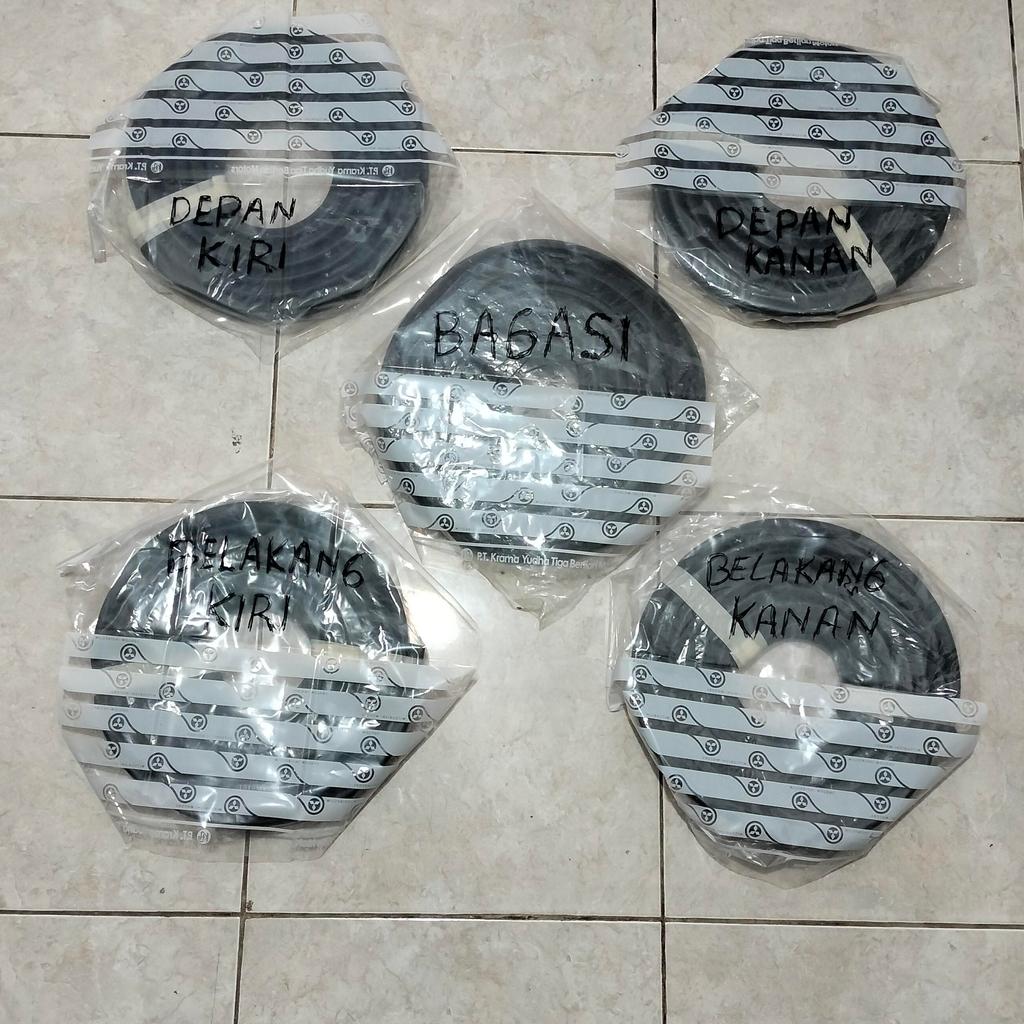 karet balon peredam pintu dan bagasi Mitsubishi kuda