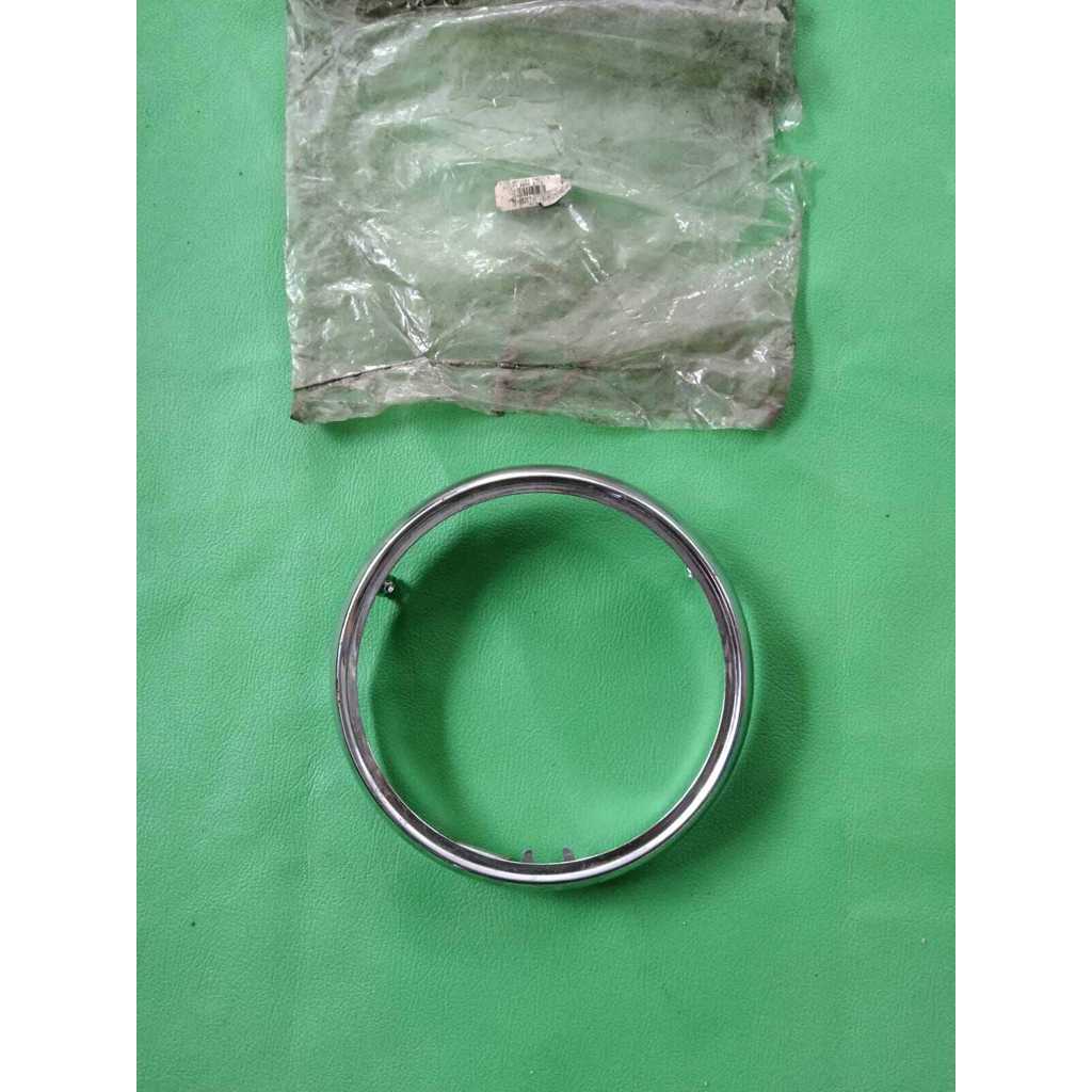 Ring reflektor lampu depan Suzuki Thunder 125 original baru