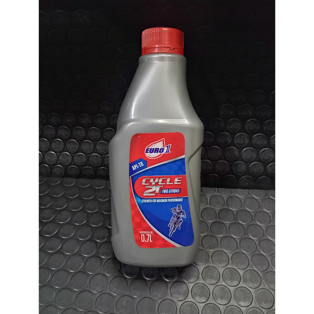 OLI EURO1 2T CYCLE 0.7 LITER // EURO1 OLI MOTOR 2T 2 TAK 700 ML API TB OLI MESIN MOTOR MERK EURO