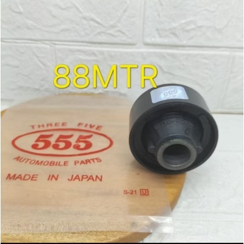 BUSHING LOWER ARM BIG BESAR DEPAN CALYA SIGRA ASLI 555