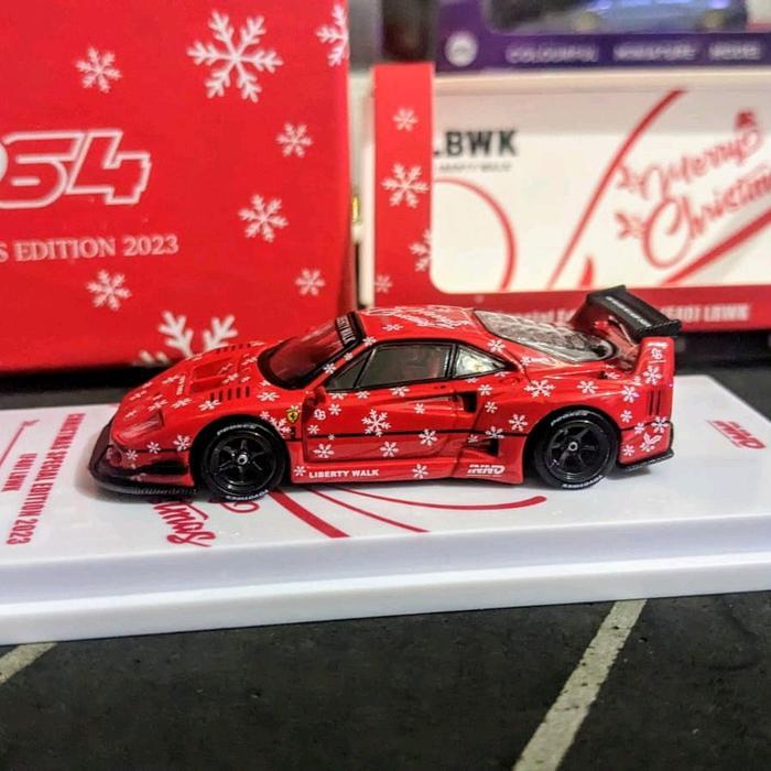 Diecast Inno64 Ferrari F40 LBWK Red Christmas Edition 2023 RESTRO