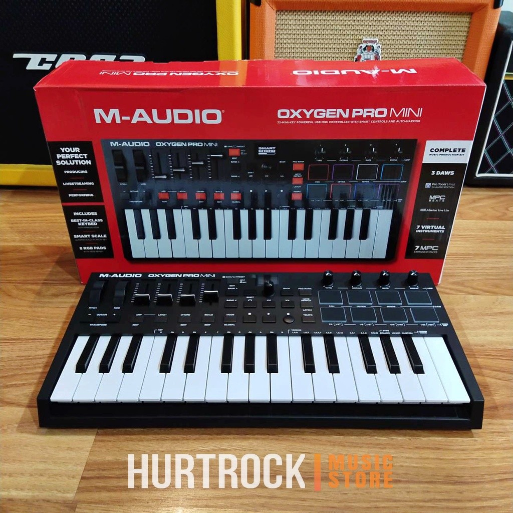 M - Audio Oxygen Pro Mini 32 Mini Key Keyboard Controller